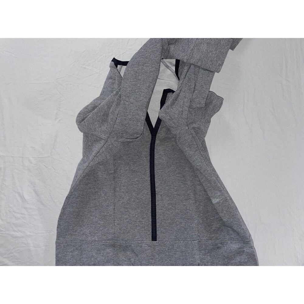 Athleta 243270 Women's Sentry Long Sleeve Tie Pullover Top. Gray, Size S. EUC!!